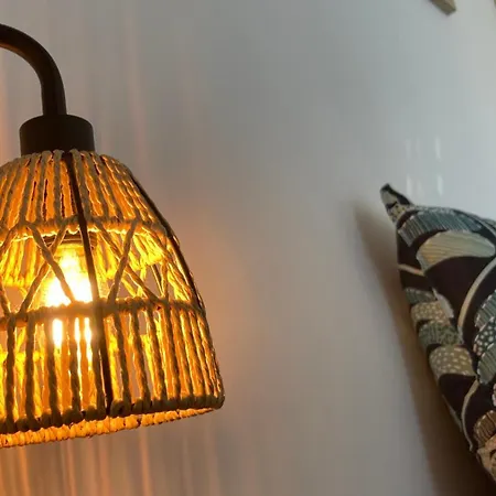 Le Cocon De La Moriniere - 民宿 *